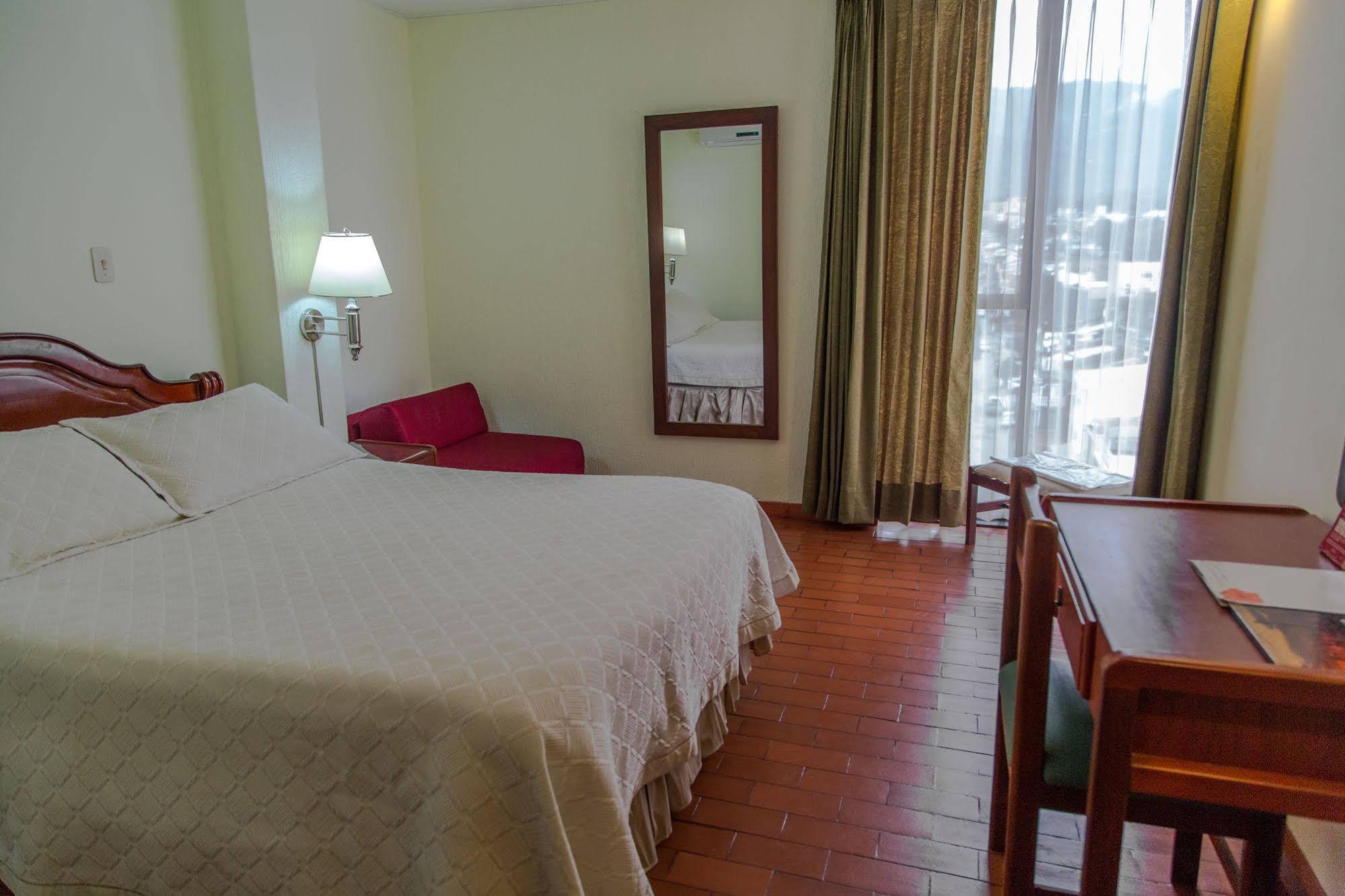 Hotel Don Lolo Villavicencio Exterior photo