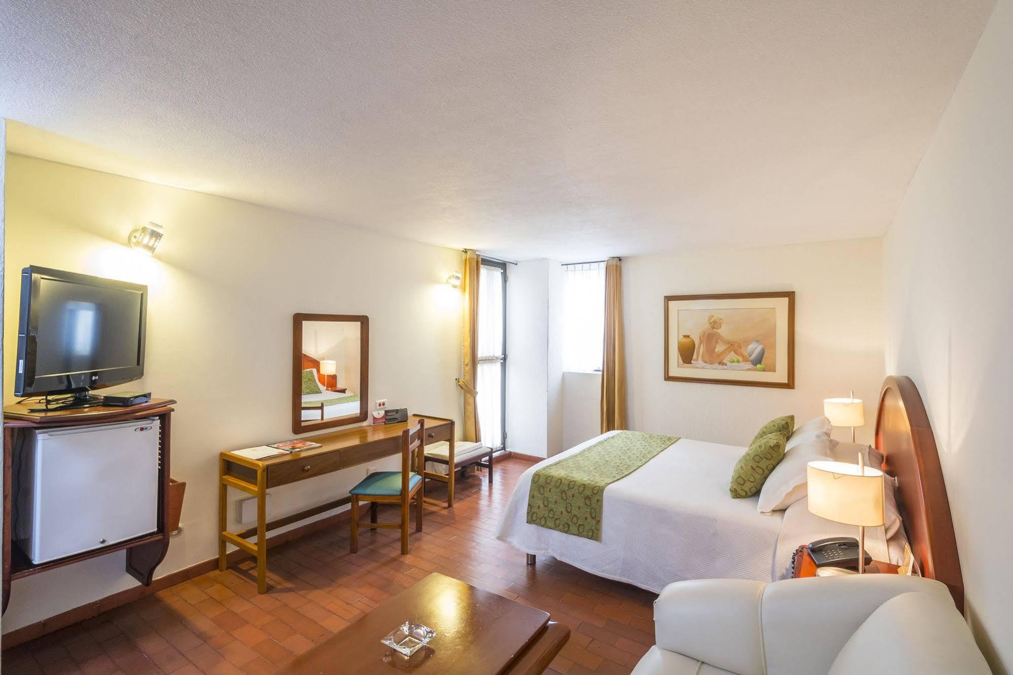 Hotel Don Lolo Villavicencio Exterior photo