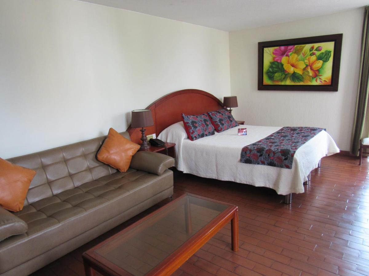 Hotel Don Lolo Villavicencio Exterior photo