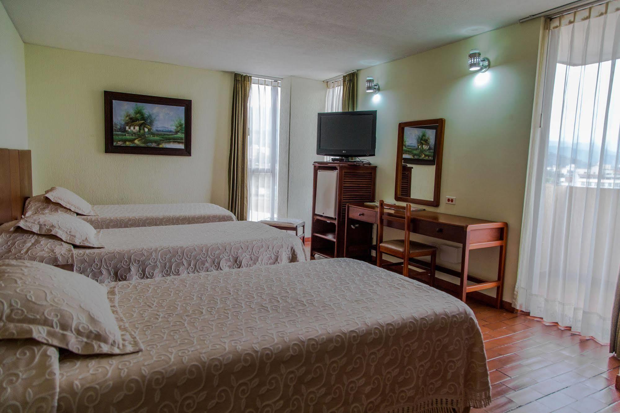 Hotel Don Lolo Villavicencio Exterior photo