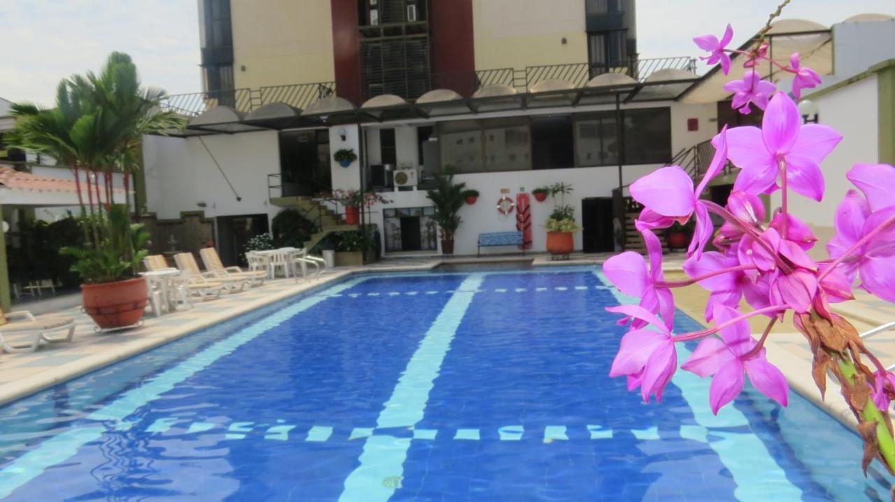 Hotel Don Lolo Villavicencio Exterior photo